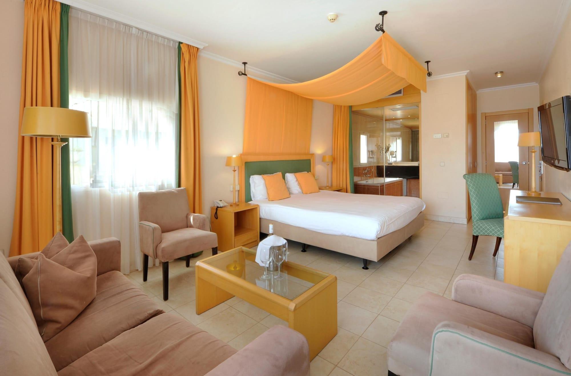 Van der Valk Hotel Barcarola Sant Feliu de Guíxols Dış mekan fotoğraf